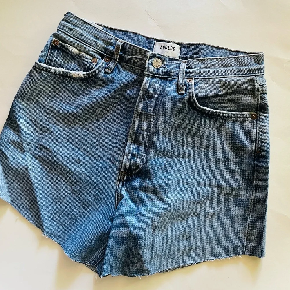 AGOLDE Cut Off Jean Shorts